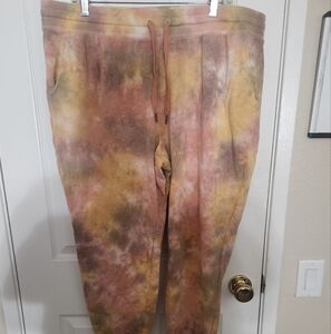 Tie-Dye Jogger Pants